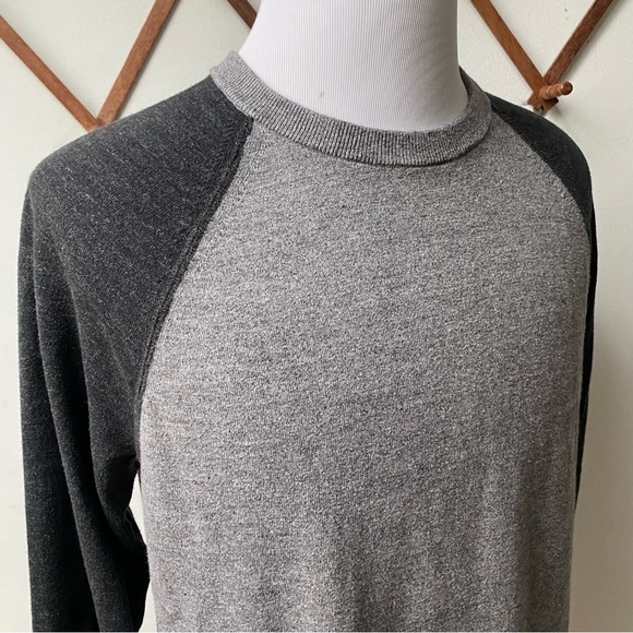 Banana Republic Organic Cotton Sweater - Picture 3 of 9